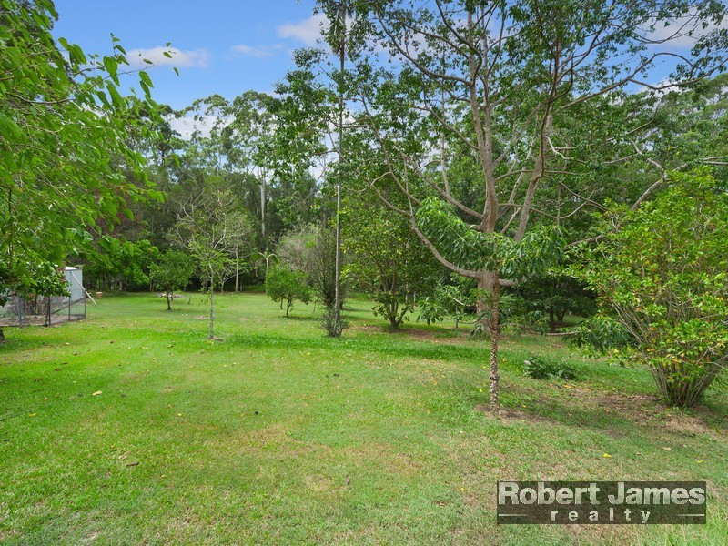 8 Burnett Place, Tewantin QLD 4565