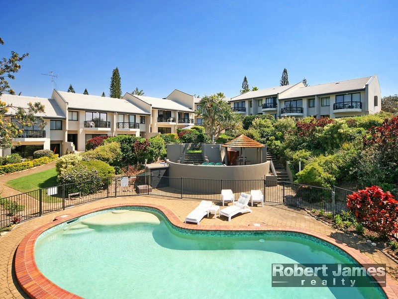 9/2 Orealla Crescent, Sunrise Beach QLD 4567