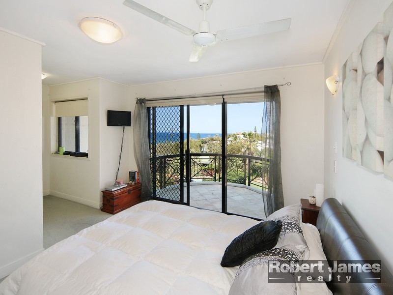 9/2 Orealla Crescent, Sunrise Beach QLD 4567