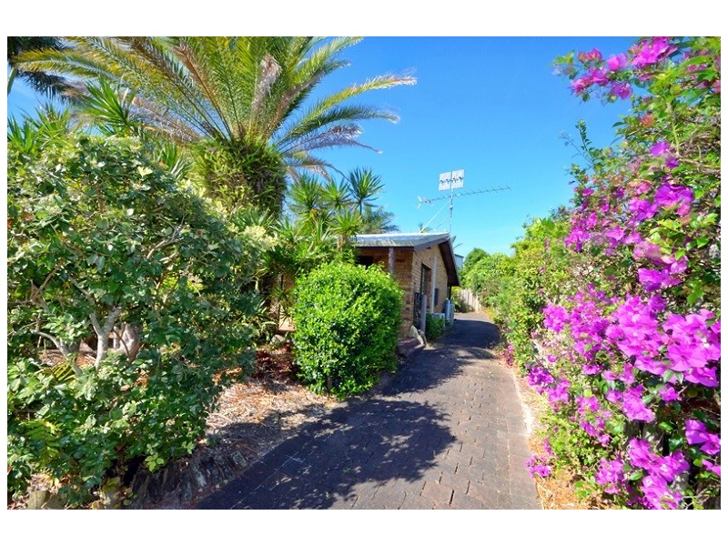 49 Wollomia Way, Sunrise Beach QLD 4567