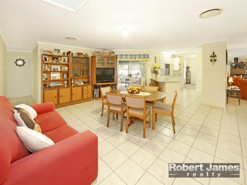 63 Lenehans Lane, Doonan QLD 4562