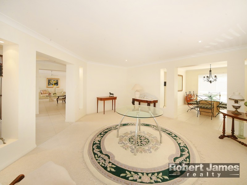 1 Wirra Place, Tewantin QLD 4565