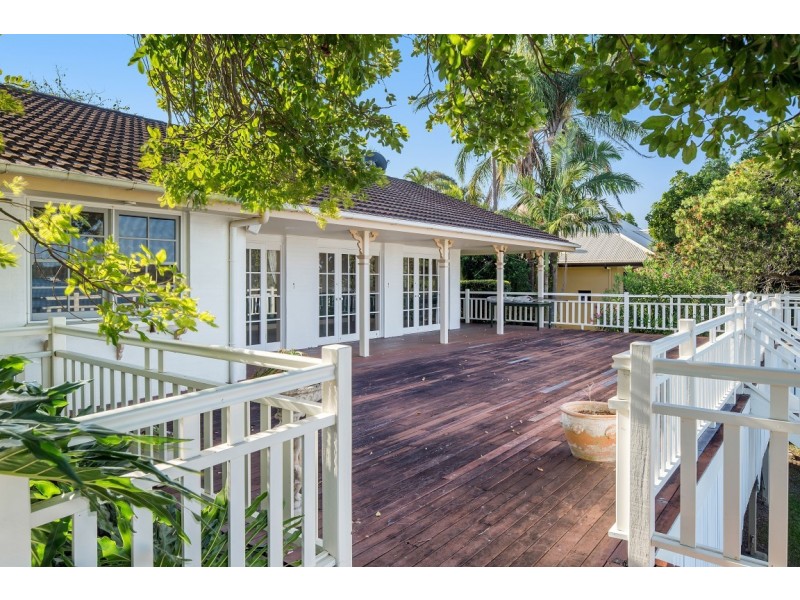 21 Ward Street, Tewantin QLD 4565