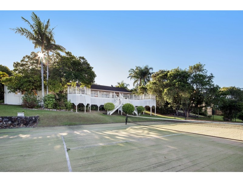 21 Ward Street, Tewantin QLD 4565