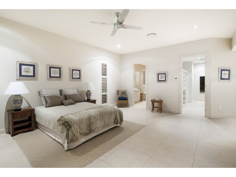 540/61 Noosa Springs Drive, Noosa Heads QLD 4567