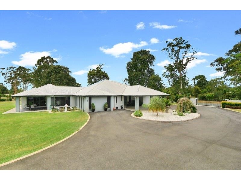 1 Exford Court, Cooroibah QLD 4565