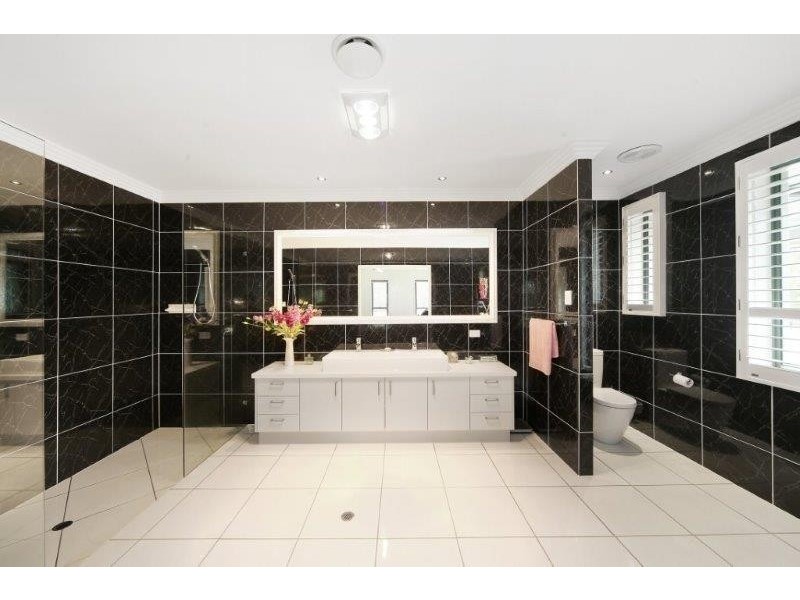 1 Exford Court, Cooroibah QLD 4565