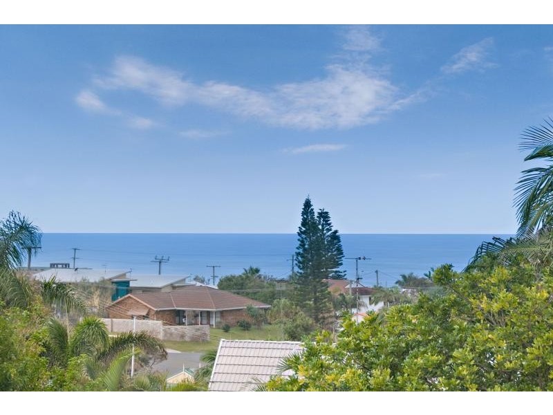 27 Woodlark Rise, Sunrise Beach QLD 4567