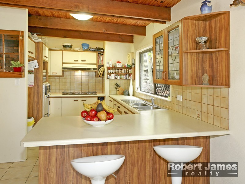 42 Wyona Drive, Noosa Heads QLD 4567