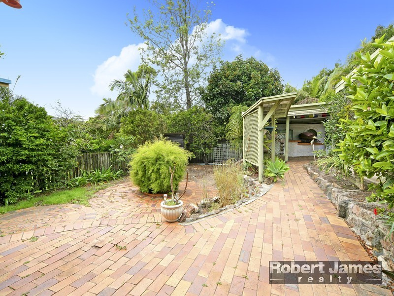 42 Wyona Drive, Noosa Heads QLD 4567