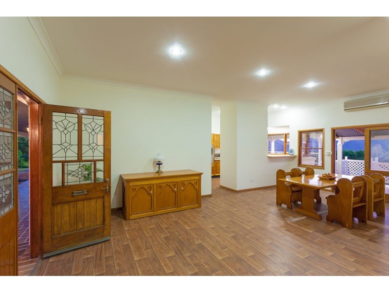 420 Eumundi Range Rd, Eumundi QLD 4562