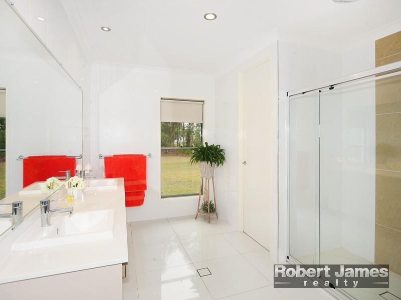 15 Adensfield Court, Cooroibah QLD 4565