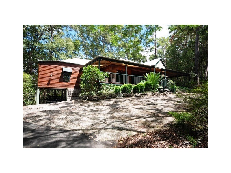 111 Tallgum Avenue, Doonan QLD 4562