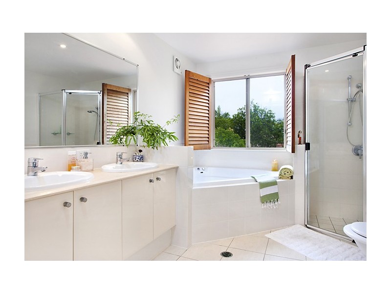 104/ 61 Noosa Springs Drive, Noosa Heads QLD 4567