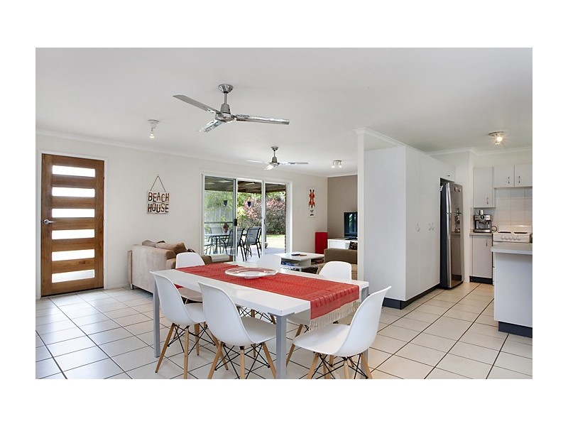 33 Orient Drive, Sunrise Beach QLD 4567