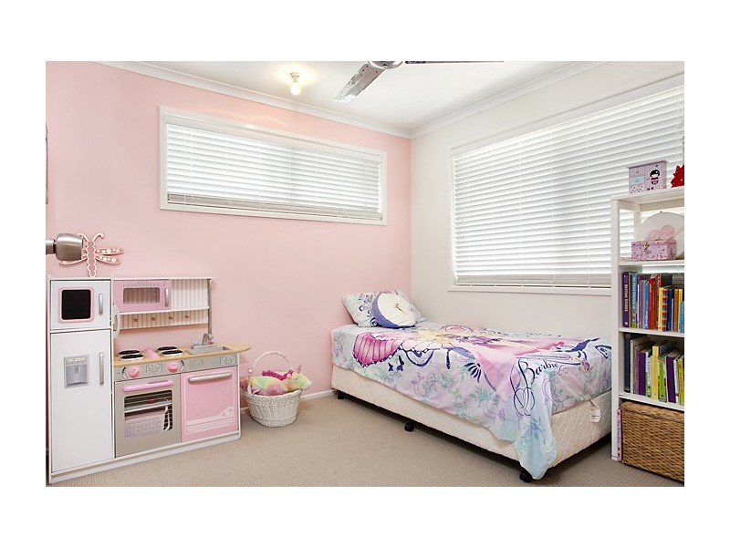 33 Orient Drive, Sunrise Beach QLD 4567