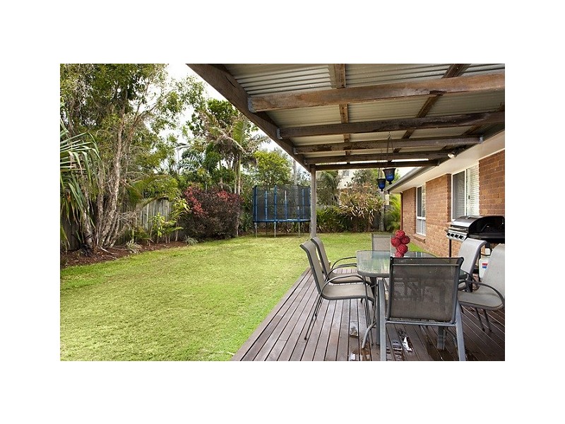 33 Orient Drive, Sunrise Beach QLD 4567