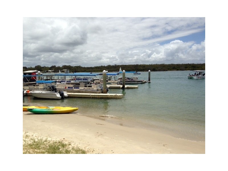 8/225 “Regatta” Gympie Terrace, Noosaville QLD 4566
