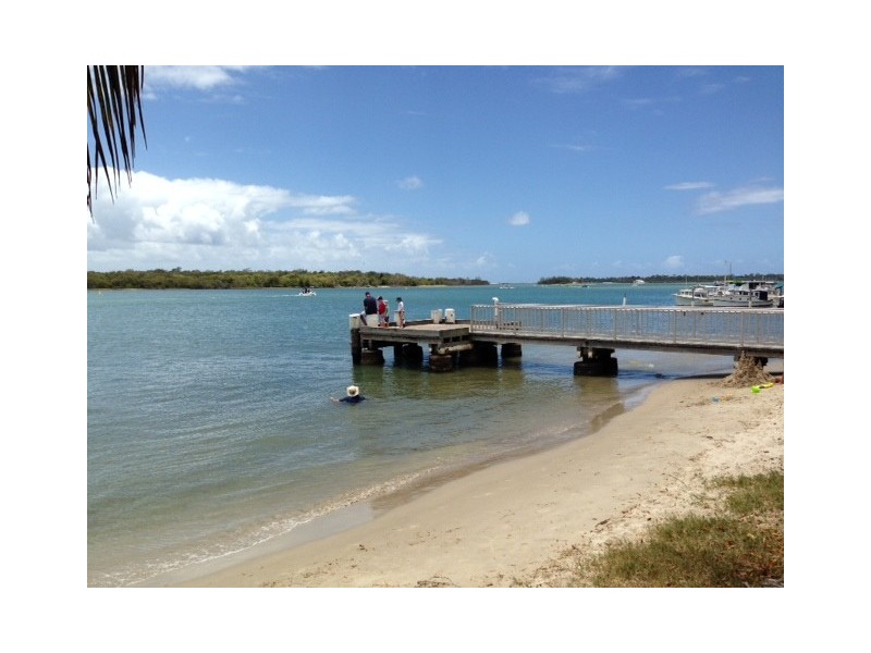 8/225 “Regatta” Gympie Terrace, Noosaville QLD 4566
