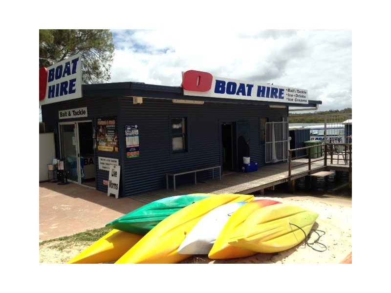 8/225 “Regatta” Gympie Terrace, Noosaville QLD 4566