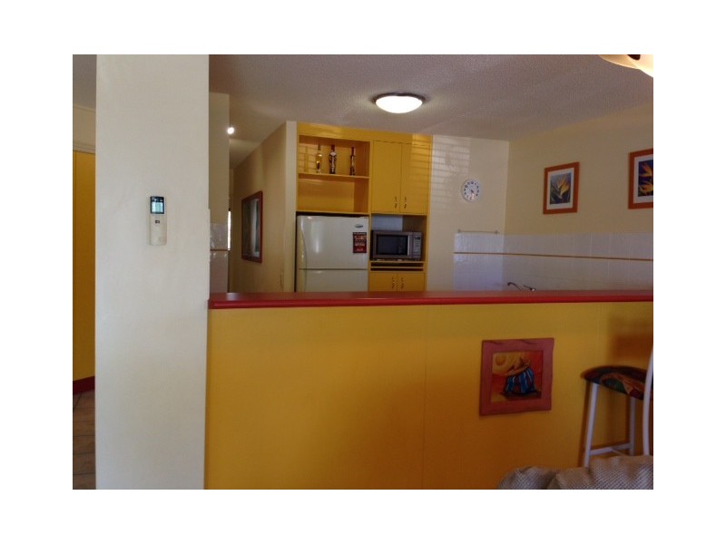 8/225 “Regatta” Gympie Terrace, Noosaville QLD 4566