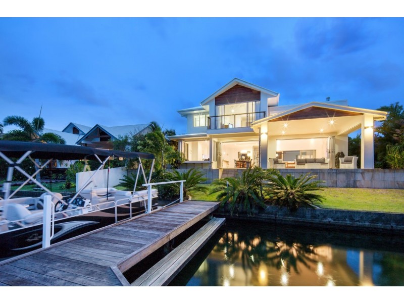 13 Seahorse Place, Noosa Waters QLD 4566