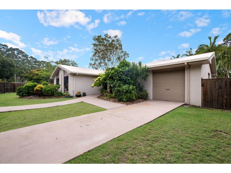 10 Palm Grove Crescent, Tewantin QLD 4565