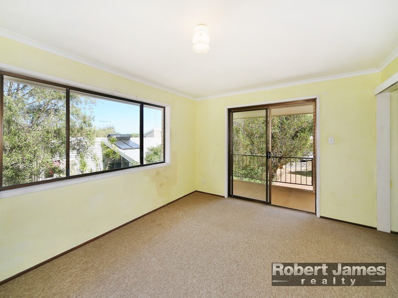 24 Ray Street, Sunshine Beach QLD 4567