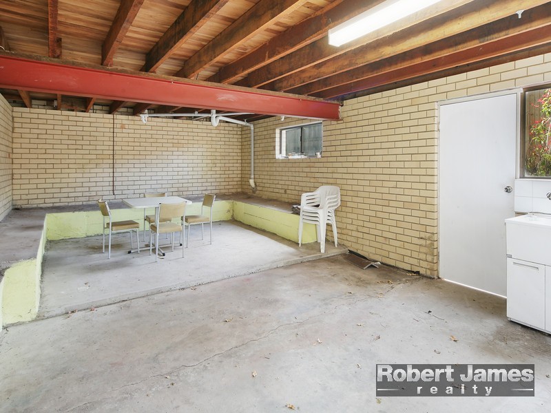 24 Ray Street, Sunshine Beach QLD 4567