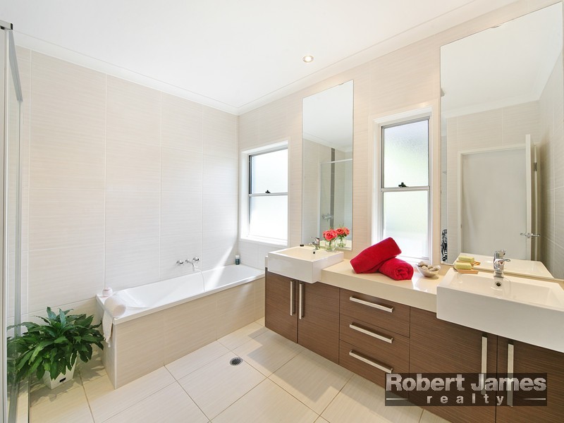 17 Kanga Court, Ninderry QLD 4561