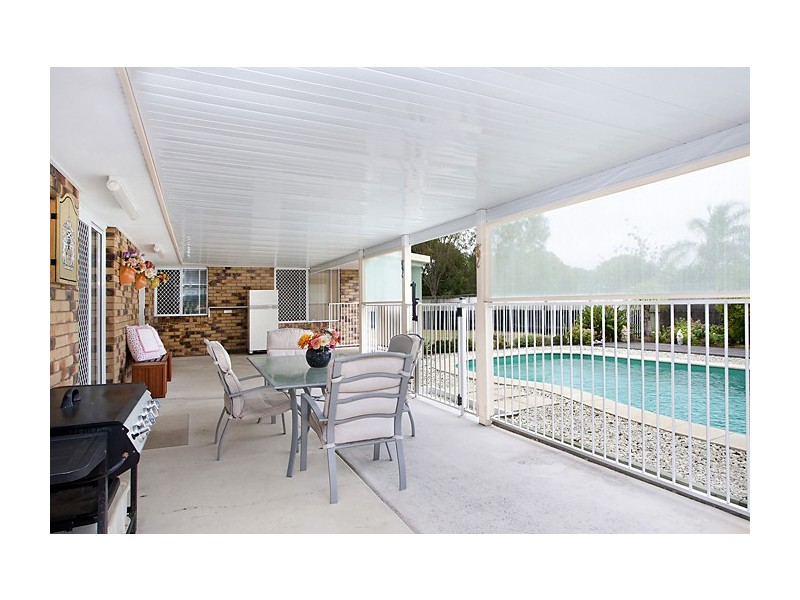 16 Comet Drive, Sunrise Beach QLD 4567