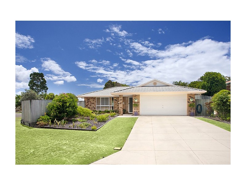 16 Comet Drive, Sunrise Beach QLD 4567