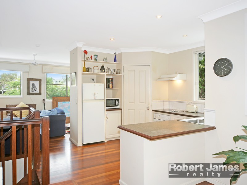 1/23 Hill Street, Sunshine Beach QLD 4567