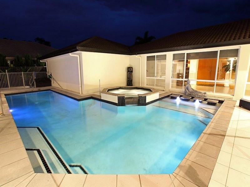 13 Parkwood Place, Peregian Springs QLD 4573