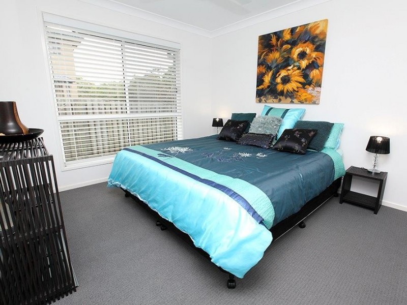 13 Parkwood Place, Peregian Springs QLD 4573