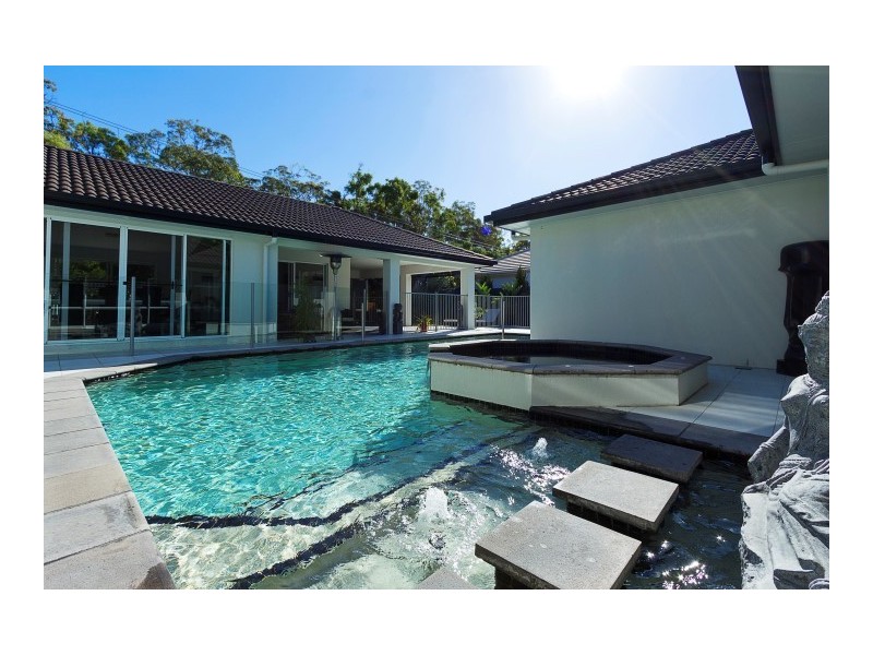 13 Parkwood Place, Peregian Springs QLD 4573