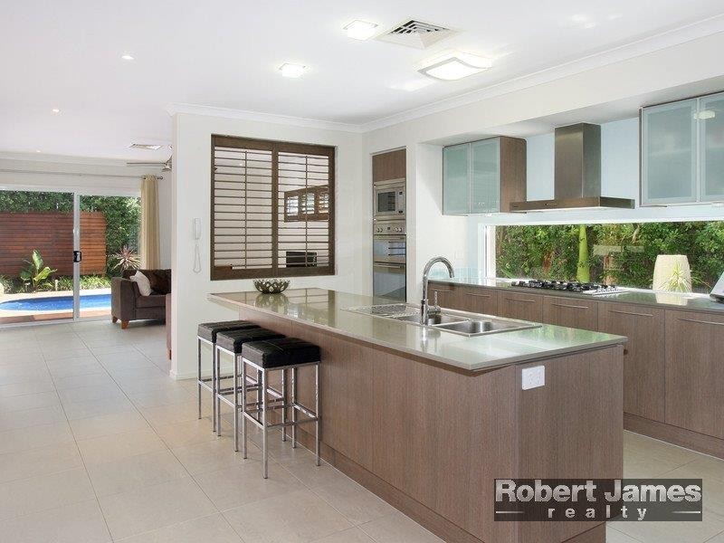 5 Inverness Place, Peregian Springs QLD 4573