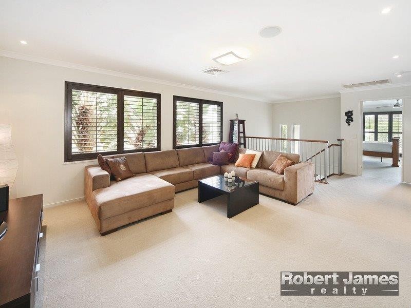 5 Inverness Place, Peregian Springs QLD 4573