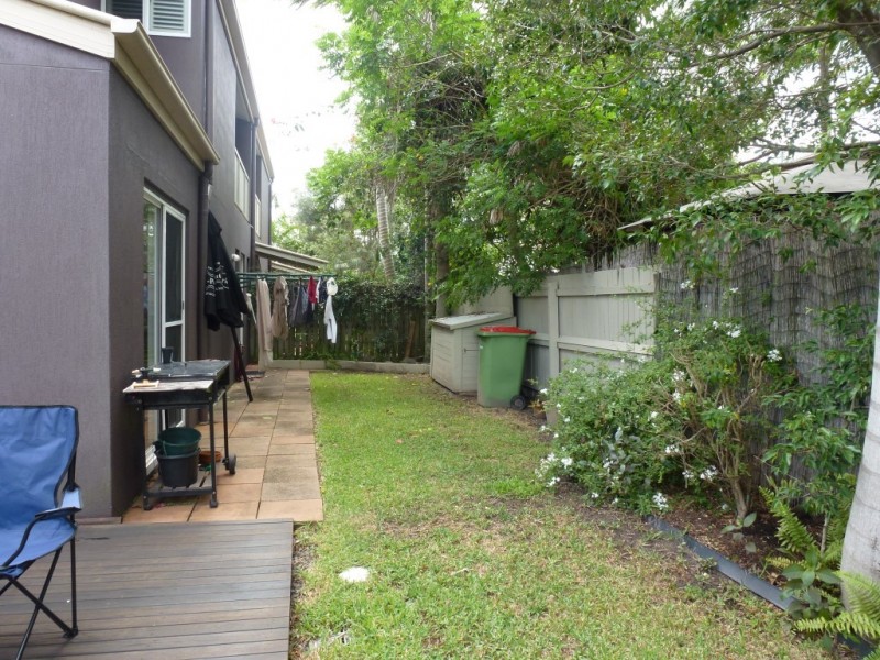 2/6 Stillwater Place, Noosaville QLD 4566