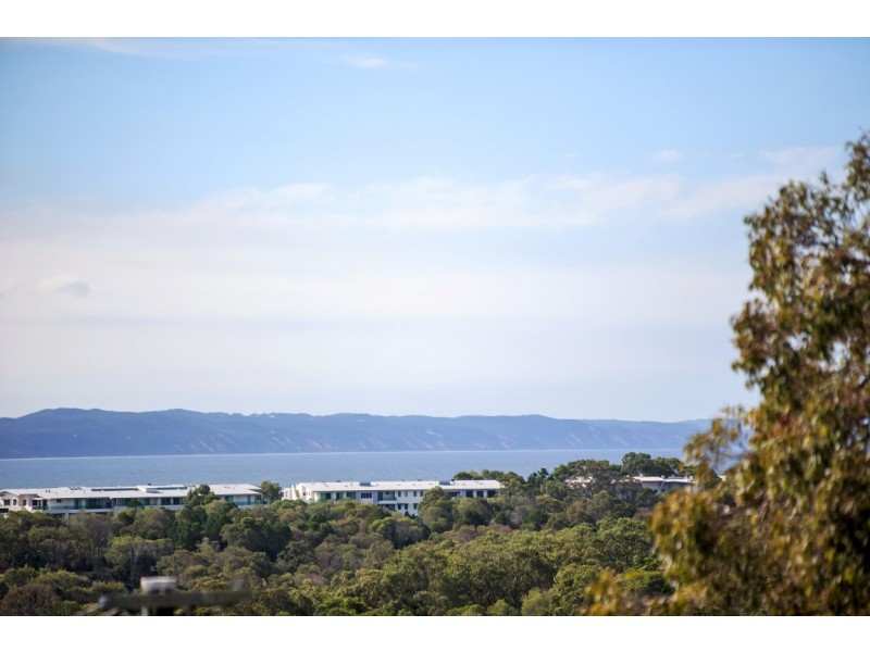 32 Arkana Drive, Noosa Heads QLD 4567