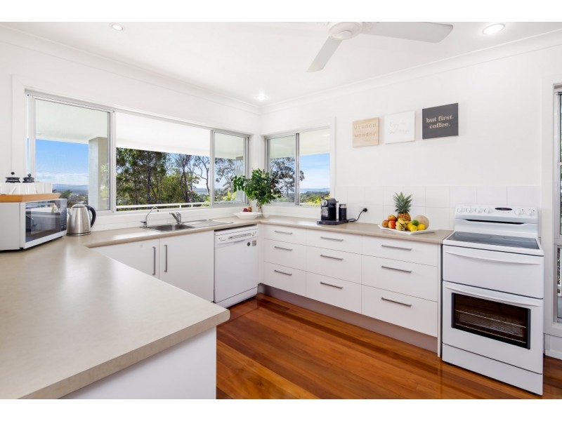 32 Arkana Drive, Noosa Heads QLD 4567