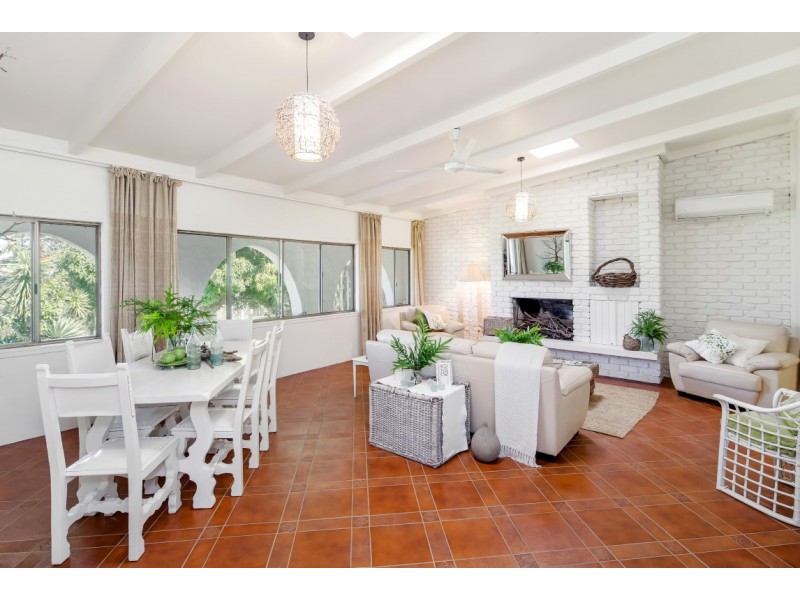 14 Mount Cooroy Road, Eumundi QLD 4562