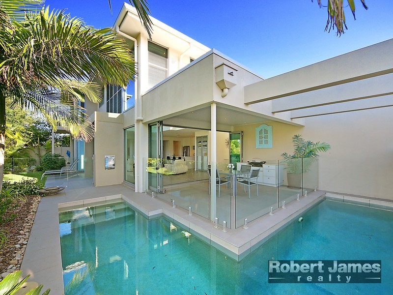 60/114 Peregian Springs Drive, Peregian Springs QLD 4573