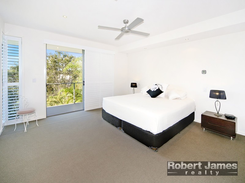 60/114 Peregian Springs Drive, Peregian Springs QLD 4573