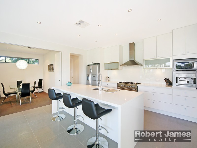 60/114 Peregian Springs Drive, Peregian Springs QLD 4573