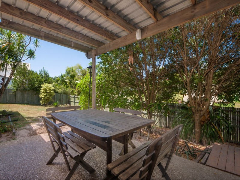 2 Cooba Place, Noosaville QLD 4566