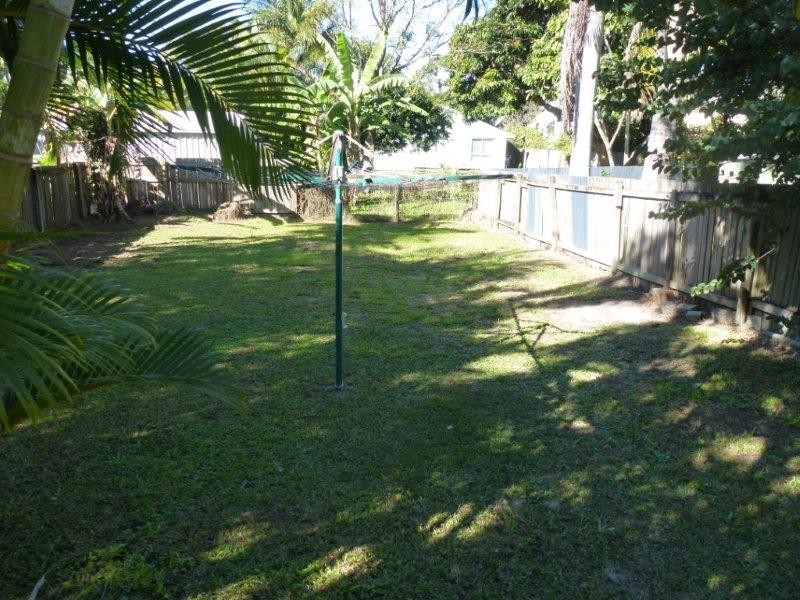 9 Hendry Street, Tewantin QLD 4565