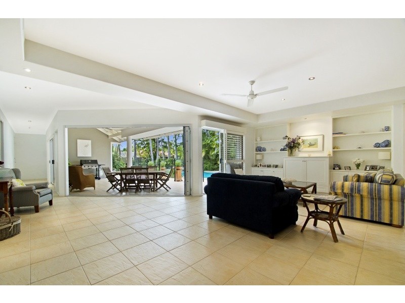 11 Shipyard Circuit, Noosa Waters QLD 4566