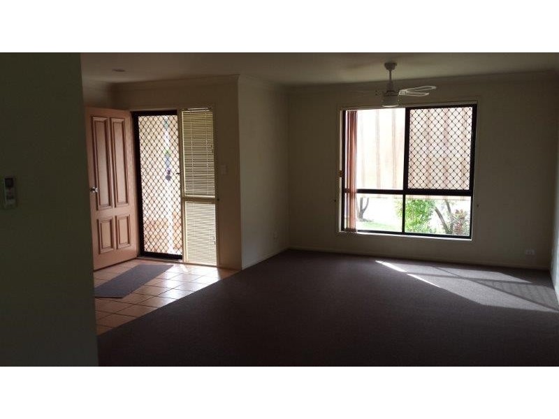 8 Tulipwood Street, Noosaville QLD 4566