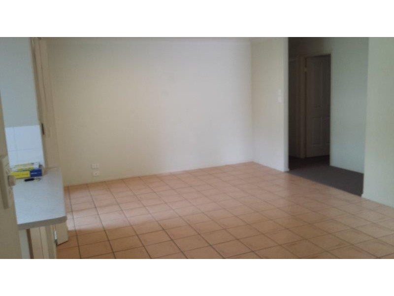 8 Tulipwood Street, Noosaville QLD 4566